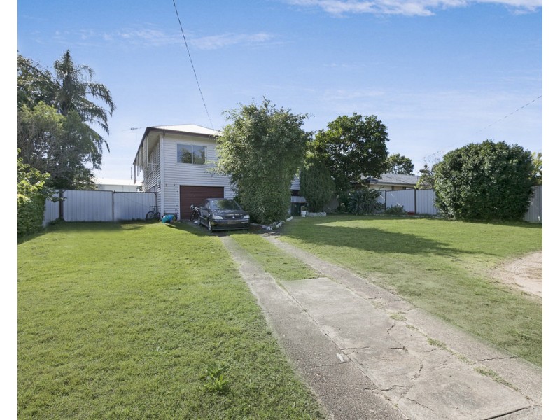60 Rodney Street, Wynnum West QLD 4178
