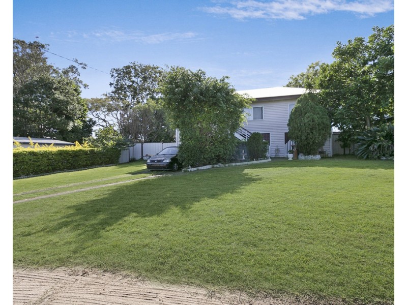 60 Rodney Street, Wynnum West QLD 4178