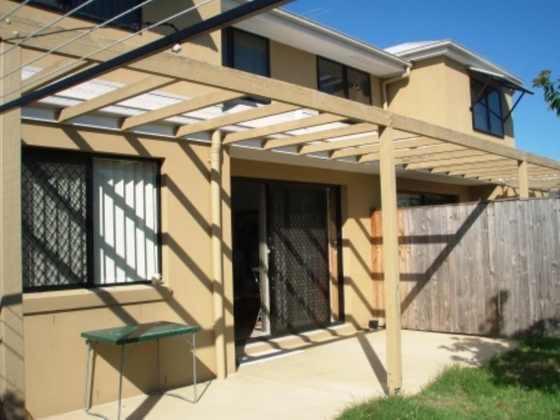 2/23 Tallis Street, Wakerley QLD 4154