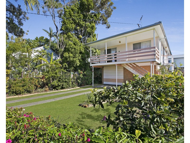 51 Stewart Parade, Manly QLD 4179