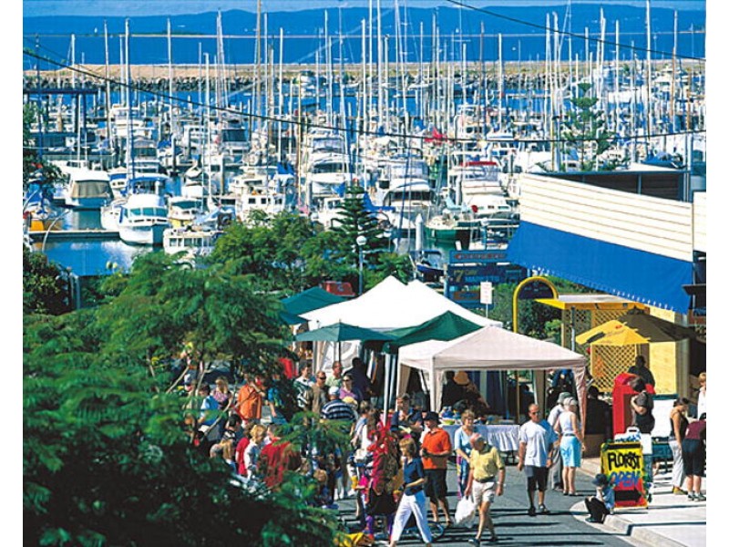 51 Stewart Parade, Manly QLD 4179