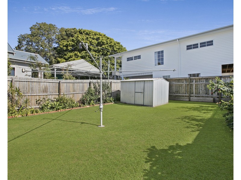 51 Stewart Parade, Manly QLD 4179