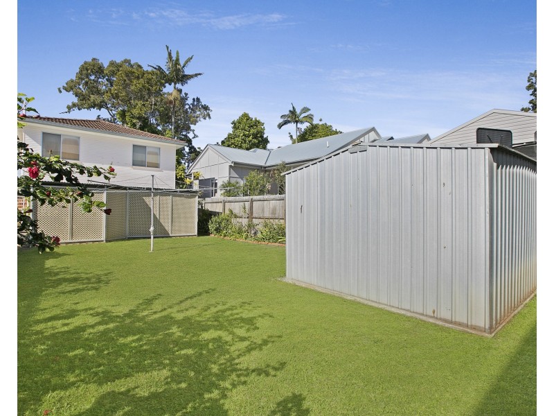 51 Stewart Parade, Manly QLD 4179