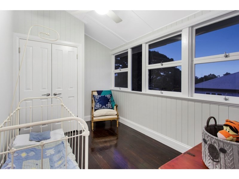 31 Carnation Street, Wynnum QLD 4178