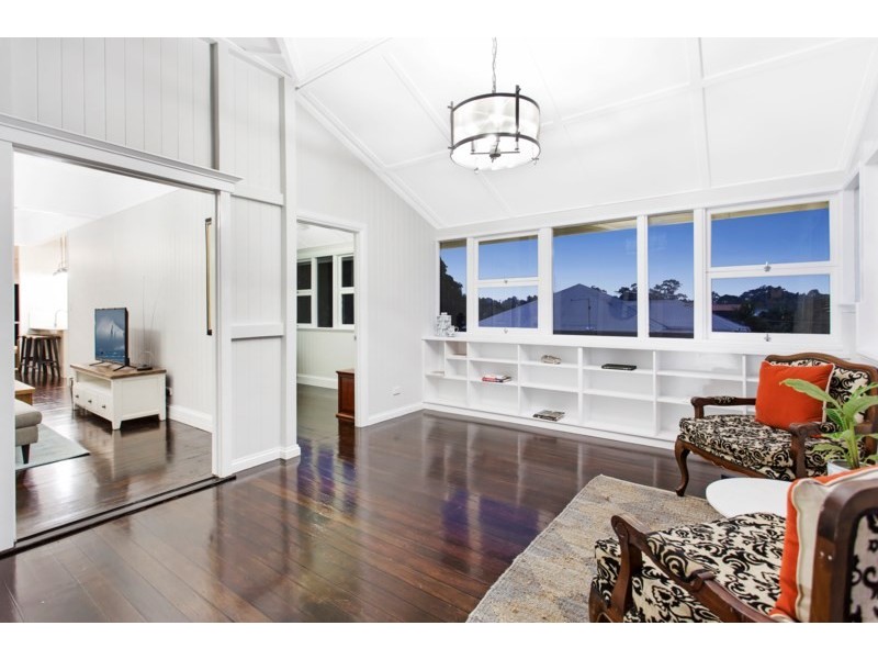 31 Carnation Street, Wynnum QLD 4178