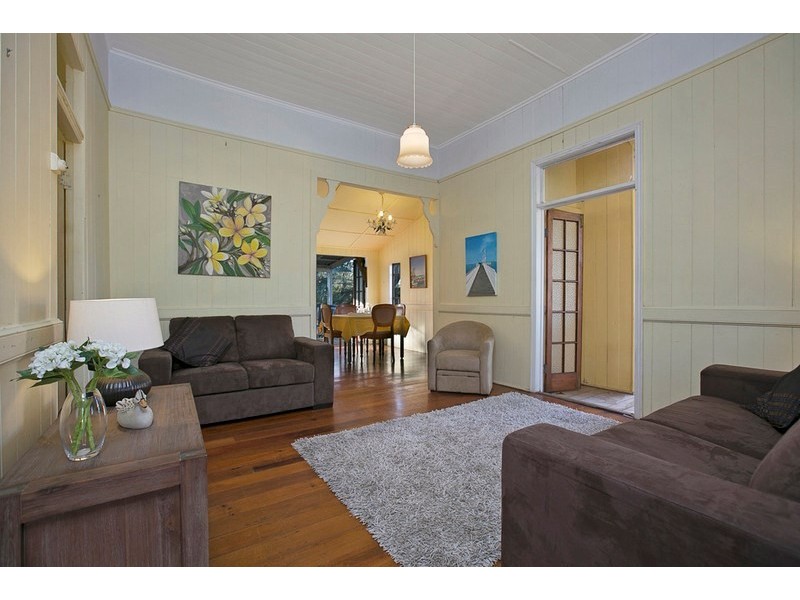 15 Caldwell Street, Manly West QLD 4179