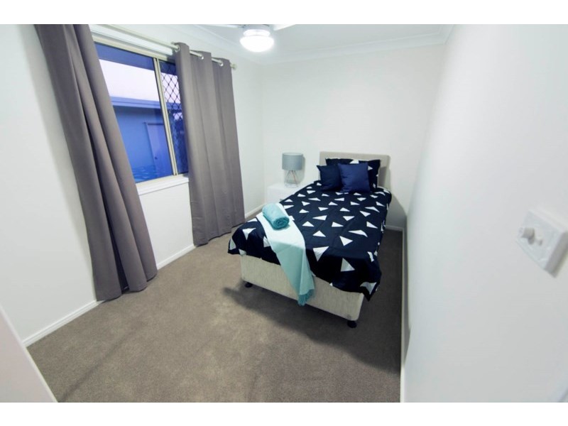 26 Network Drive, Wynnum West QLD 4178