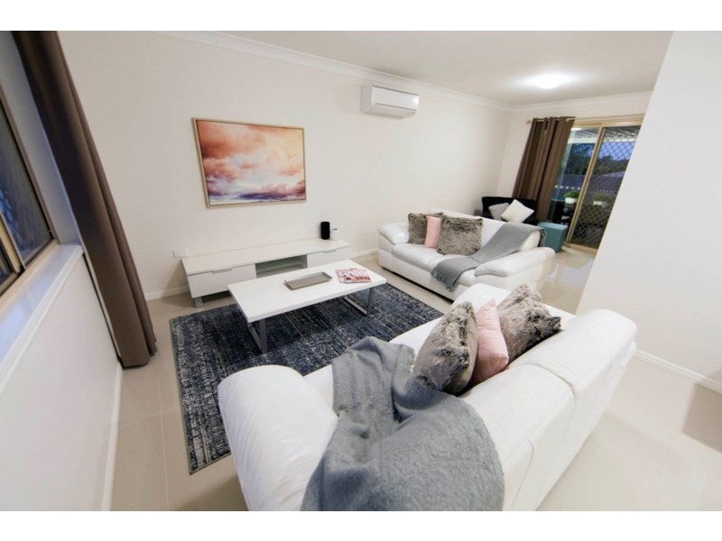 26 Network Drive, Wynnum West QLD 4178