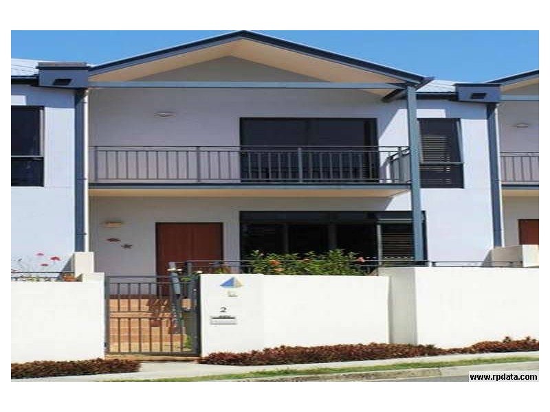 2/22 Nelson Parade, Manly QLD 4179