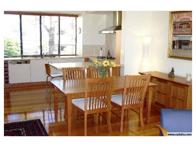 2/22 Nelson Parade, Manly QLD 4179