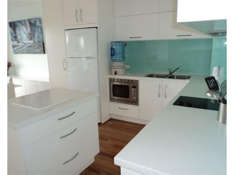 6/120 Akonna Street, Wynnum QLD 4178