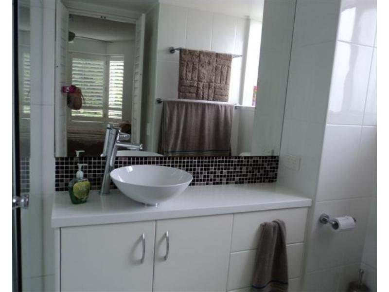 6/120 Akonna Street, Wynnum QLD 4178