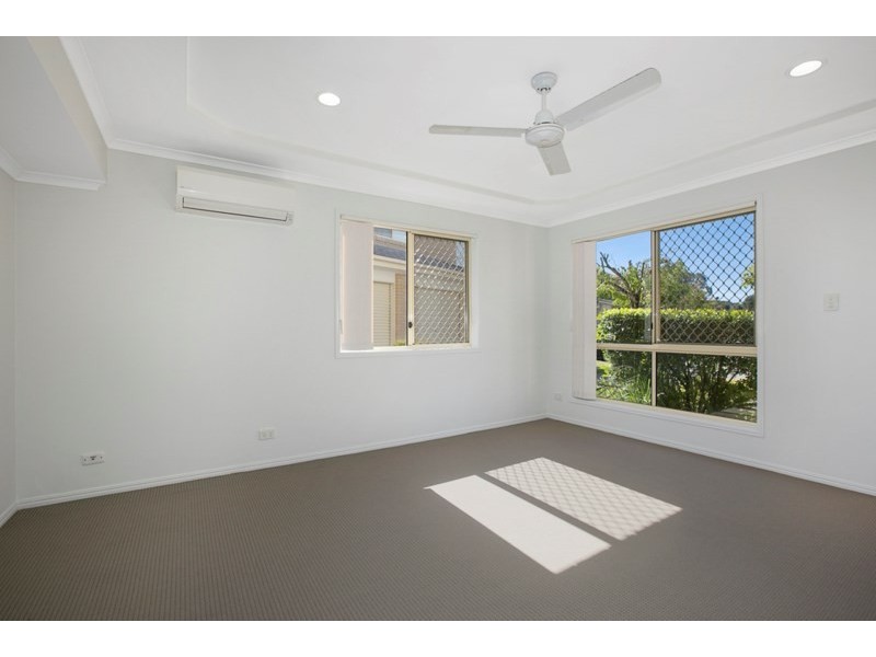 11/320 Manly Road, Manly West QLD 4179