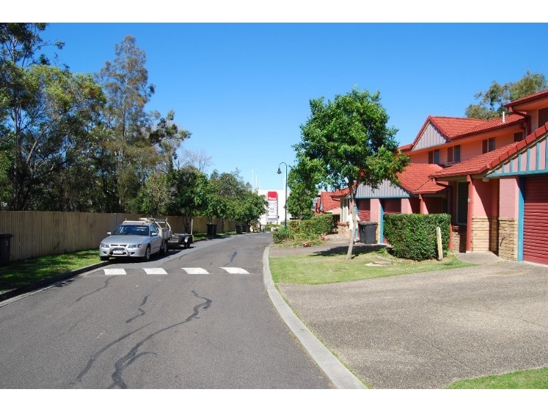 Carindale QLD 4152