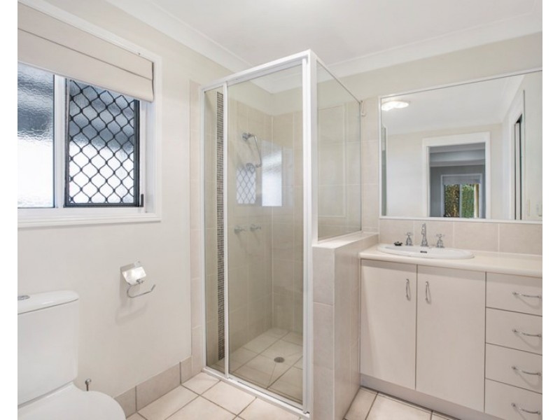 51 Macdonald Street, Lota QLD 4179