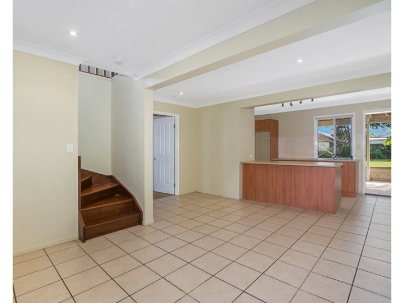 51 Macdonald Street, Lota QLD 4179