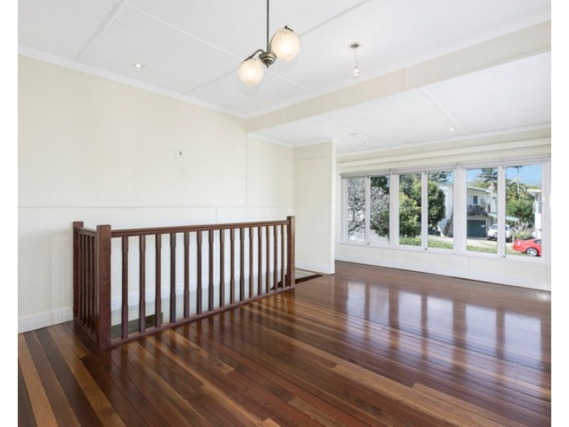 51 Macdonald Street, Lota QLD 4179