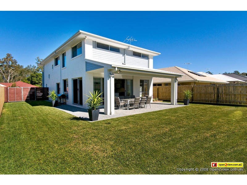 11 Sylvateere Crescent, Wakerley QLD 4154