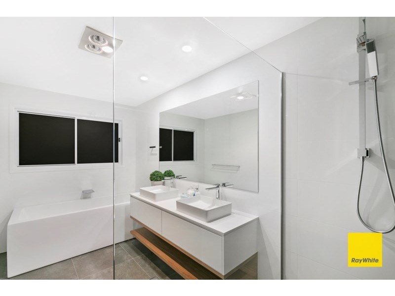 95 Blackwood Avenue, Morningside QLD 4170