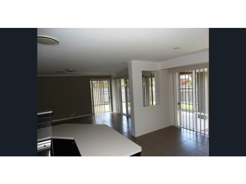 1 Paperbark Place, Wakerley QLD 4154