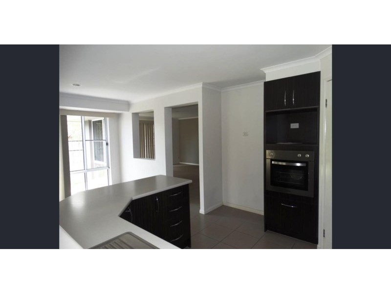 1 Paperbark Place, Wakerley QLD 4154