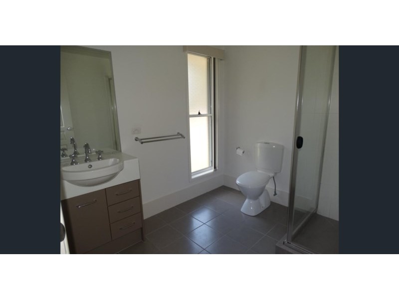 1 Paperbark Place, Wakerley QLD 4154