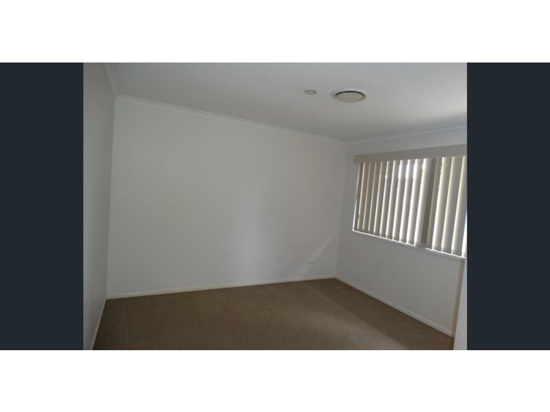 1 Paperbark Place, Wakerley QLD 4154