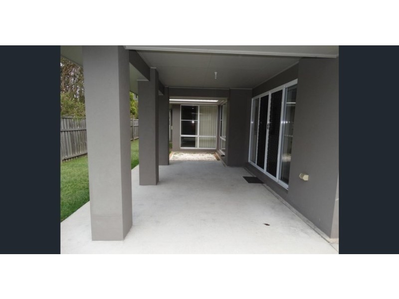 1 Paperbark Place, Wakerley QLD 4154