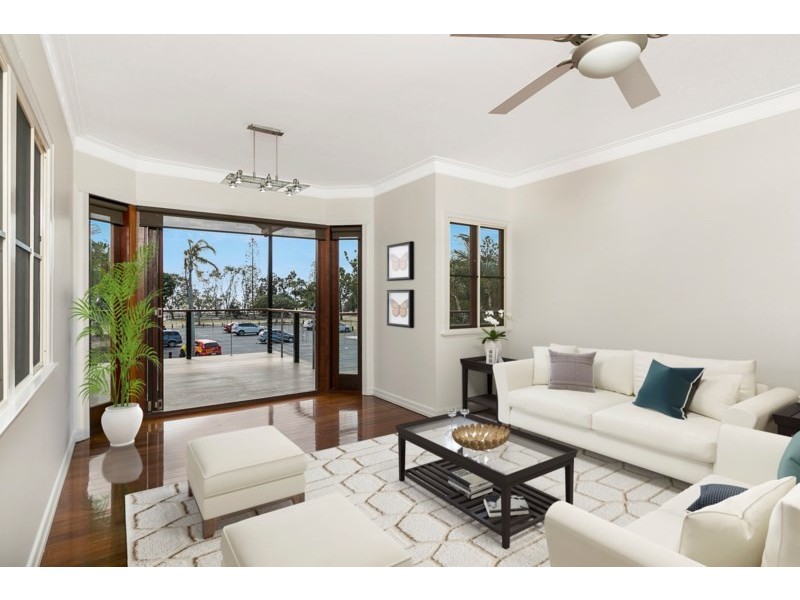 115 Wynnum Esplanade, Wynnum QLD 4178