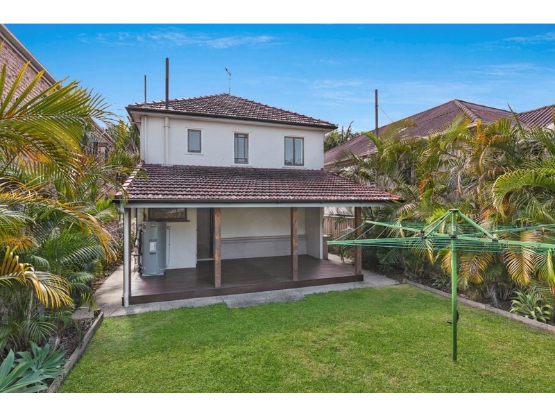 115 Wynnum Esplanade, Wynnum QLD 4178
