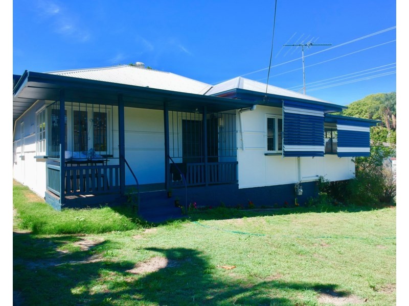 16 Peel Street, Manly QLD 4179