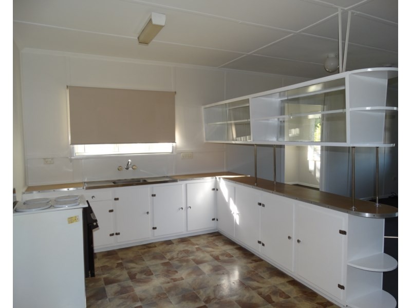 17 Greta Street, Manly West QLD 4179