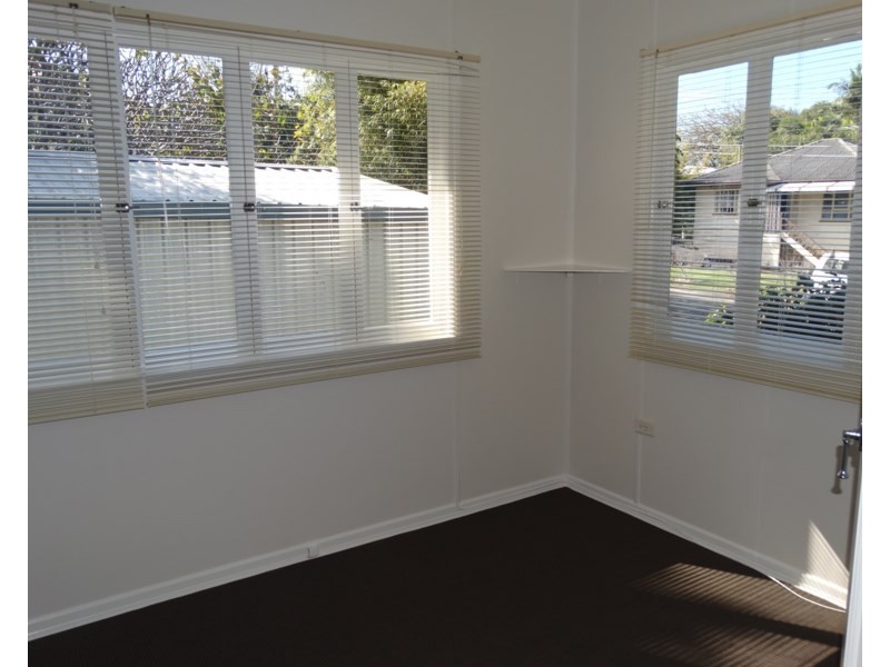 17 Greta Street, Manly West QLD 4179