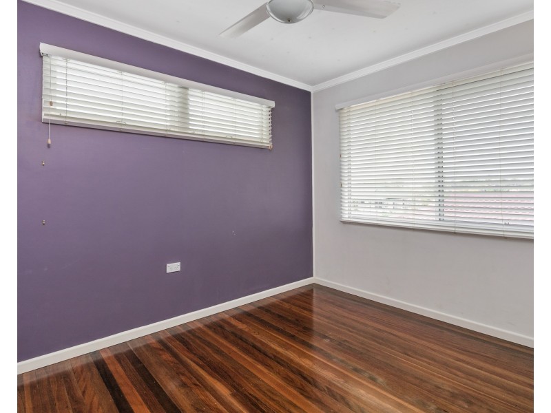 22 Leadale Street, Wynnum West QLD 4178