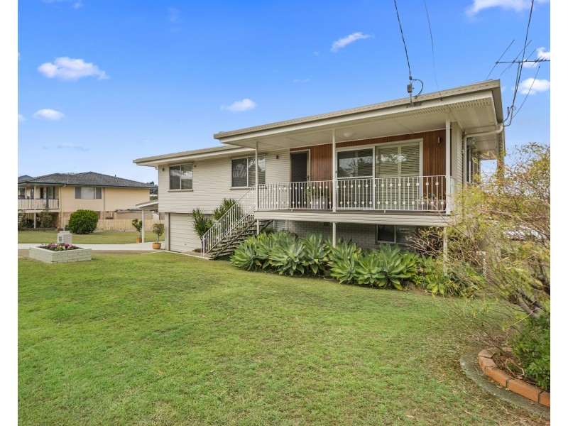 22 Leadale Street, Wynnum West QLD 4178