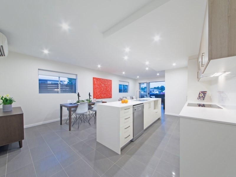 6/11 Besham Parade, Wynnum QLD 4178