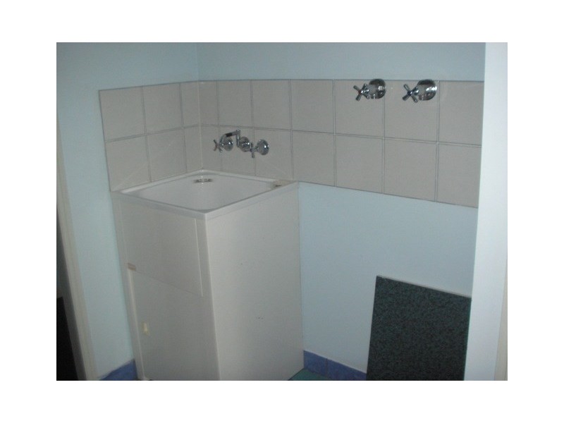 2/201 Wynnum Esplanade, Wynnum QLD 4178