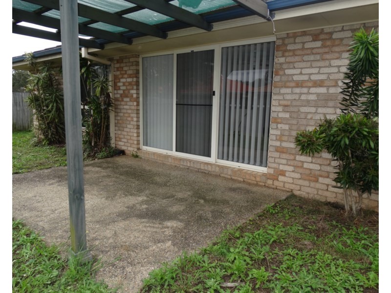 35 Pinewood Street, Wynnum West QLD 4178