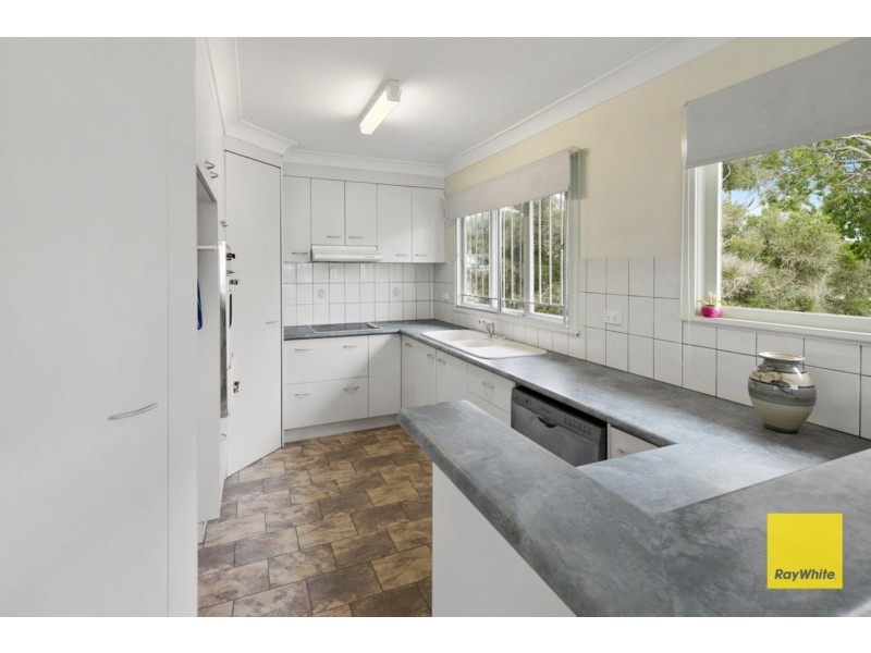 4 Talegalla Street, Wynnum West QLD 4178