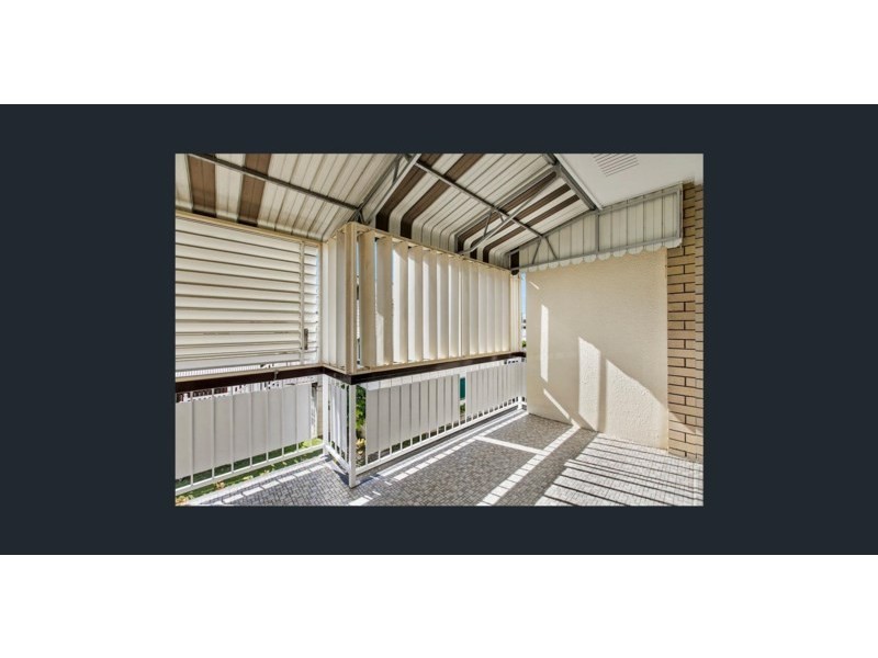 2/28 Edith Street, Wynnum QLD 4178