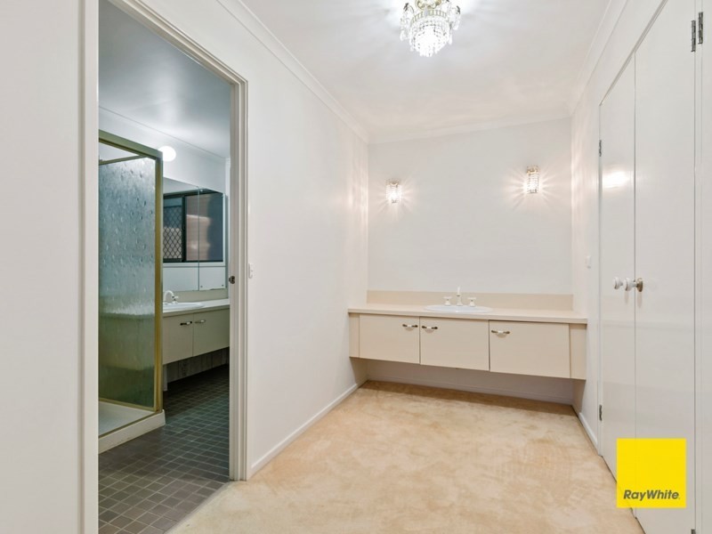 2 Graduate Street, Manly West QLD 4179