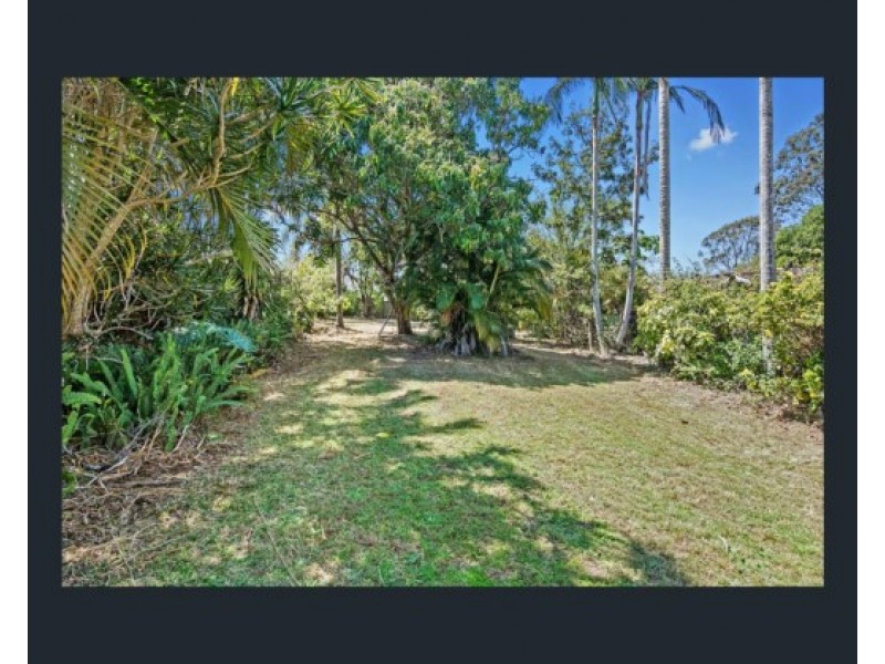 250 Whites Road, Lota QLD 4179