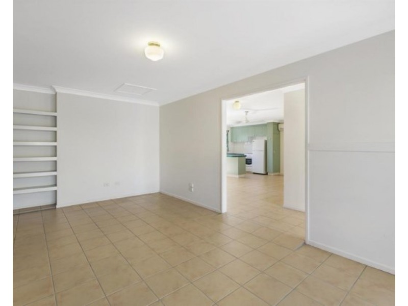 2/17 Ronald Street, Wynnum QLD 4178