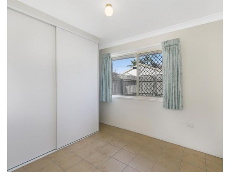 2/17 Ronald Street, Wynnum QLD 4178
