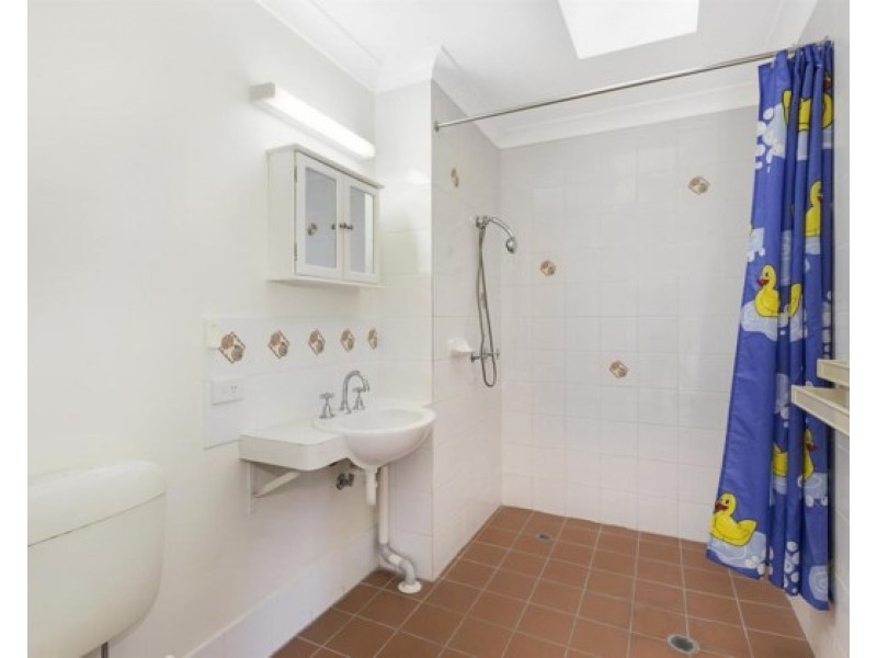 2/17 Ronald Street, Wynnum QLD 4178