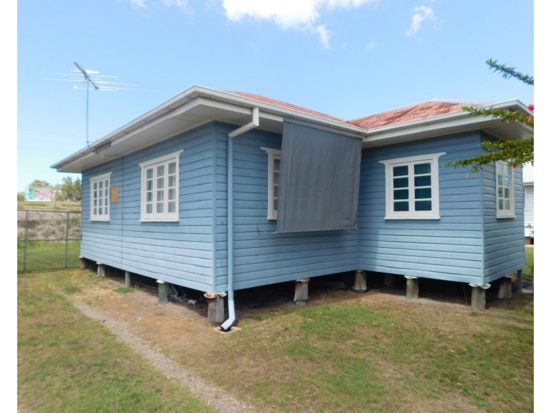 80 Andrew Street, Wynnum QLD 4178