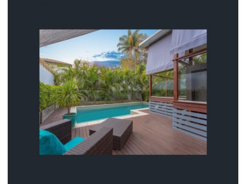 15 Warra Street, Wynnum QLD 4178