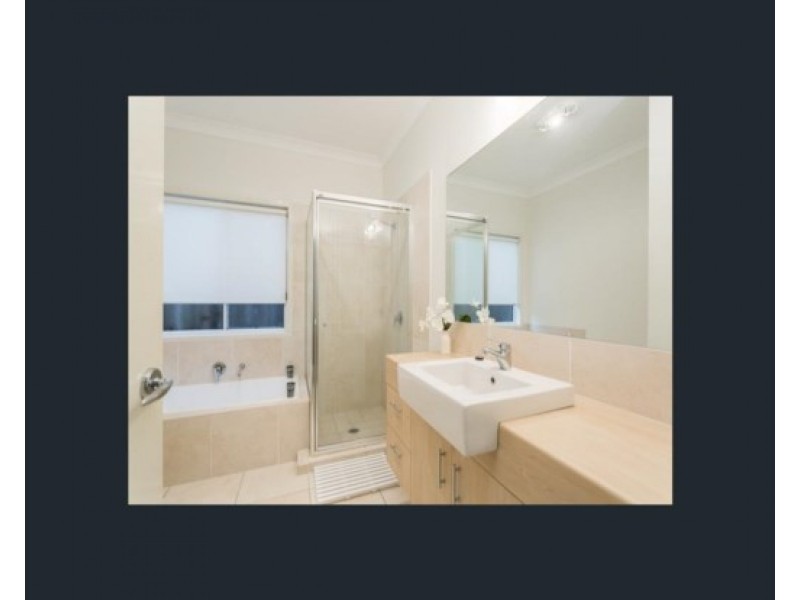 15 Warra Street, Wynnum QLD 4178