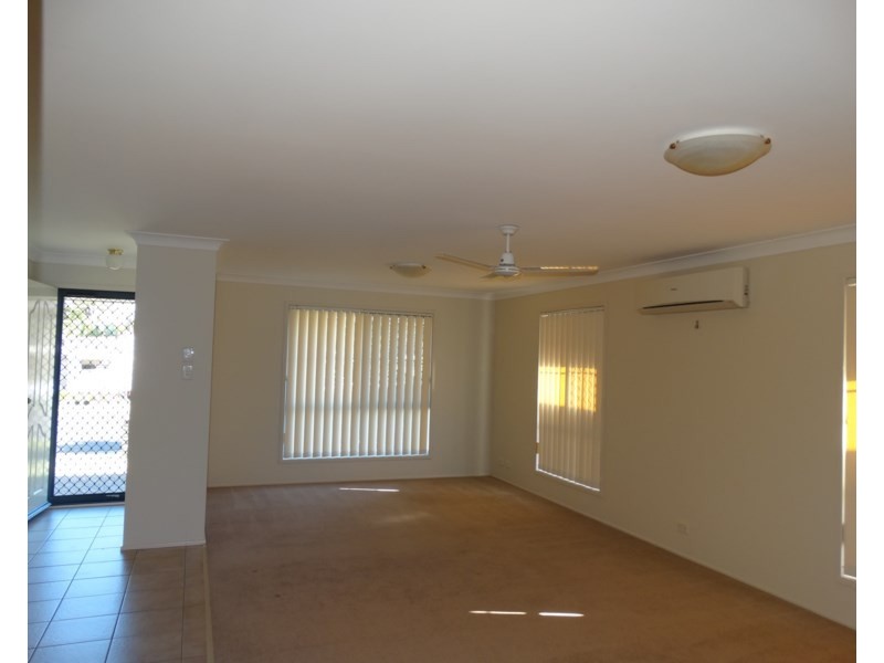 13 Outram Street, Lota QLD 4179