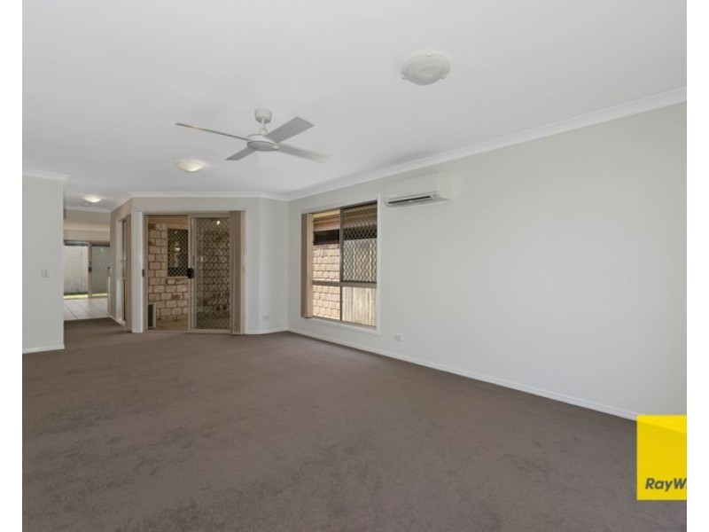 52 School Road, Wynnum West QLD 4178